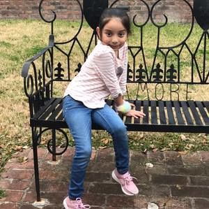 Meet your Posher, Mirian